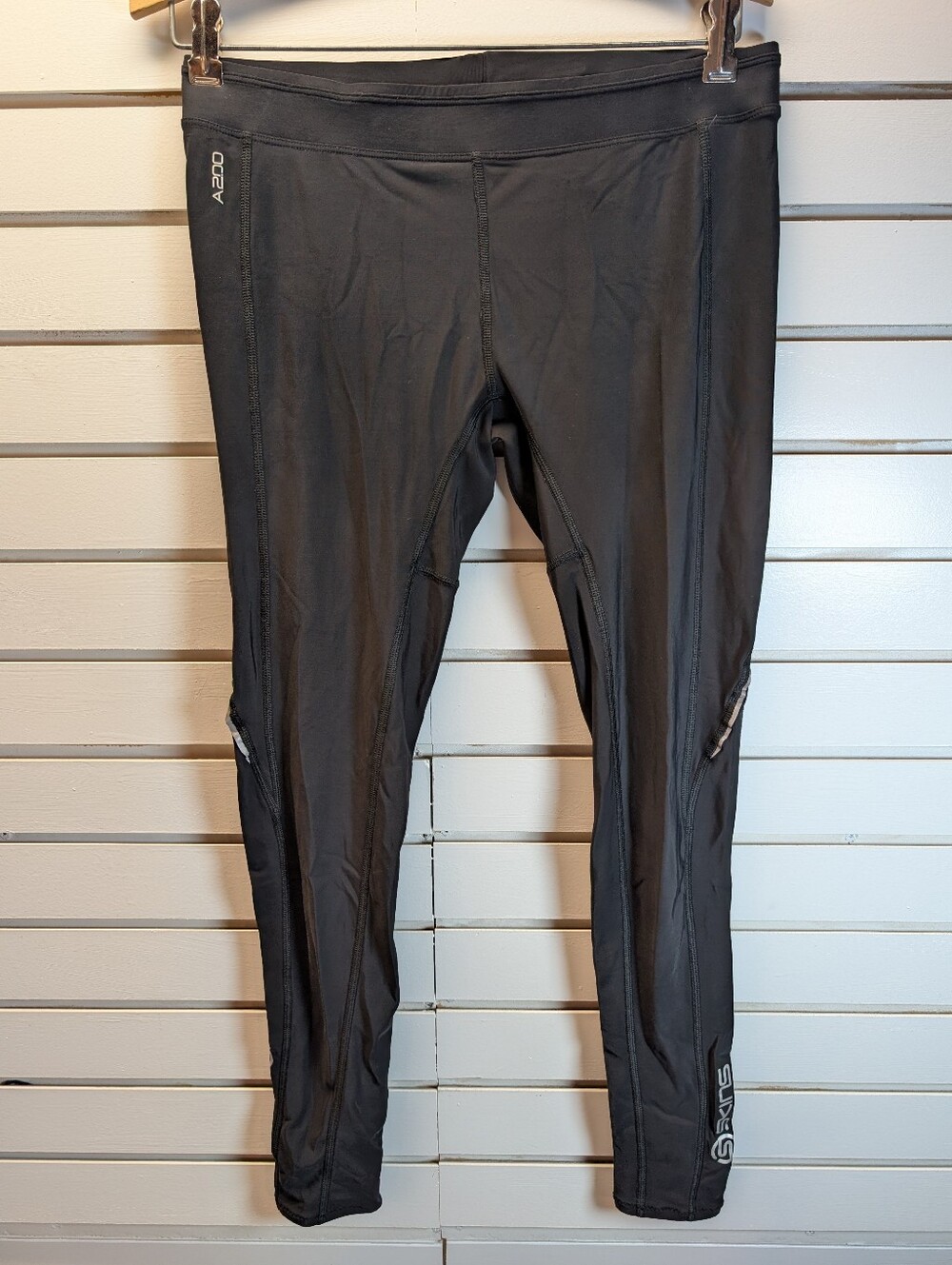 Skins A200 compression Legging Long Tights Size XL NWOT - Picture 2 of 10